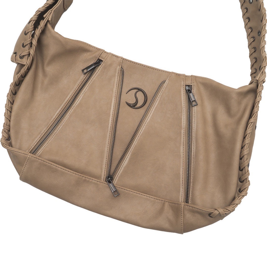 CRACK METAL ZIP SHOURDER BAG