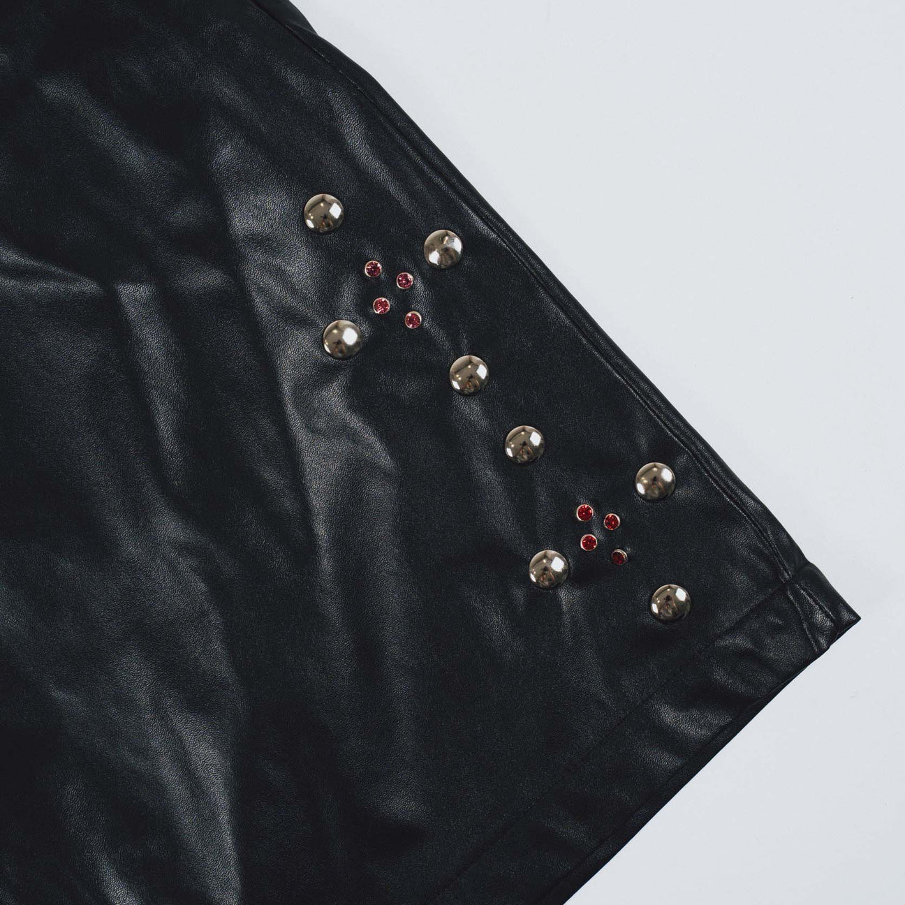 STUDS leather SHORTS