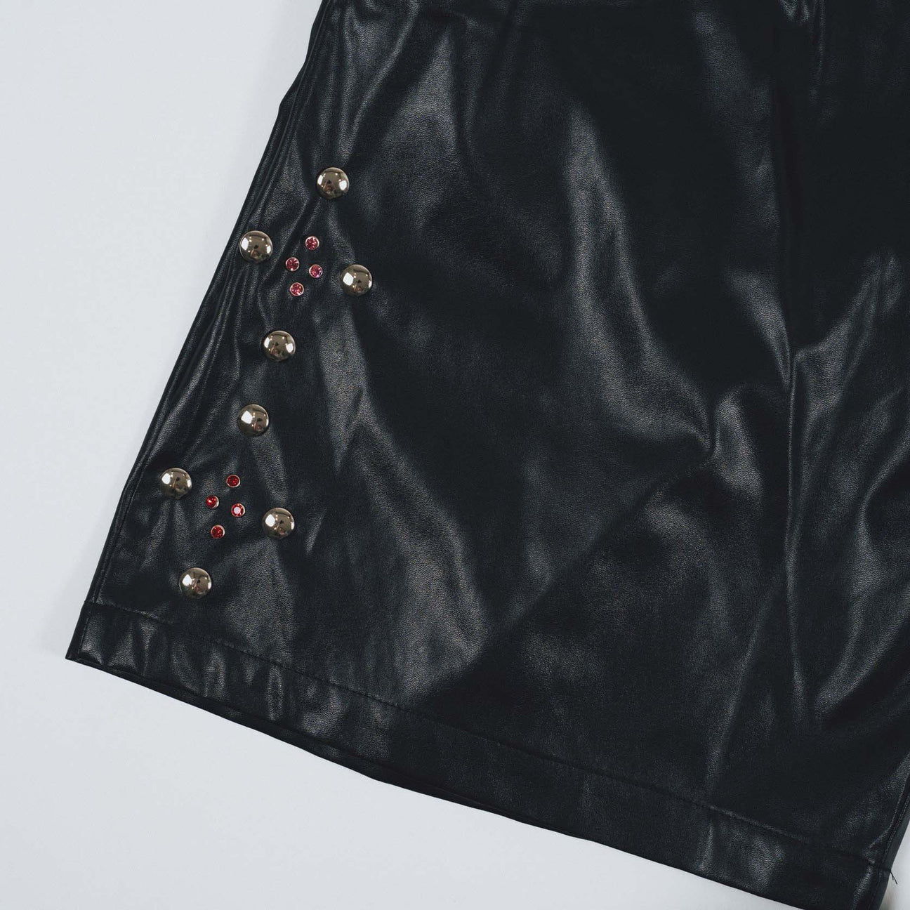 STUDS leather SHORTS