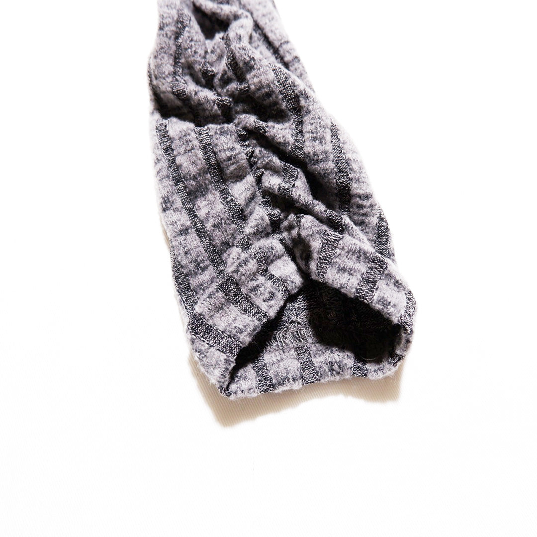 オフショルダーニット②