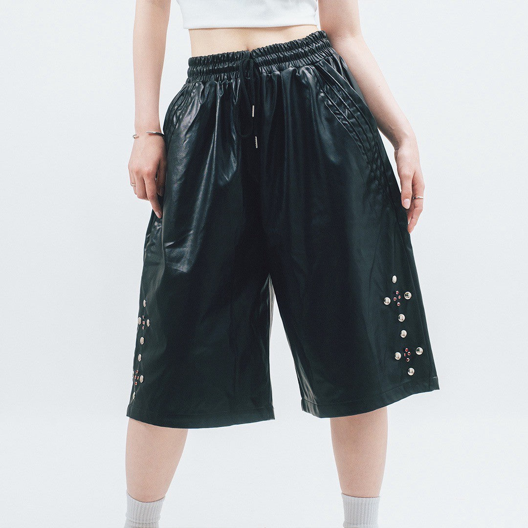 STUDS leather SHORTS