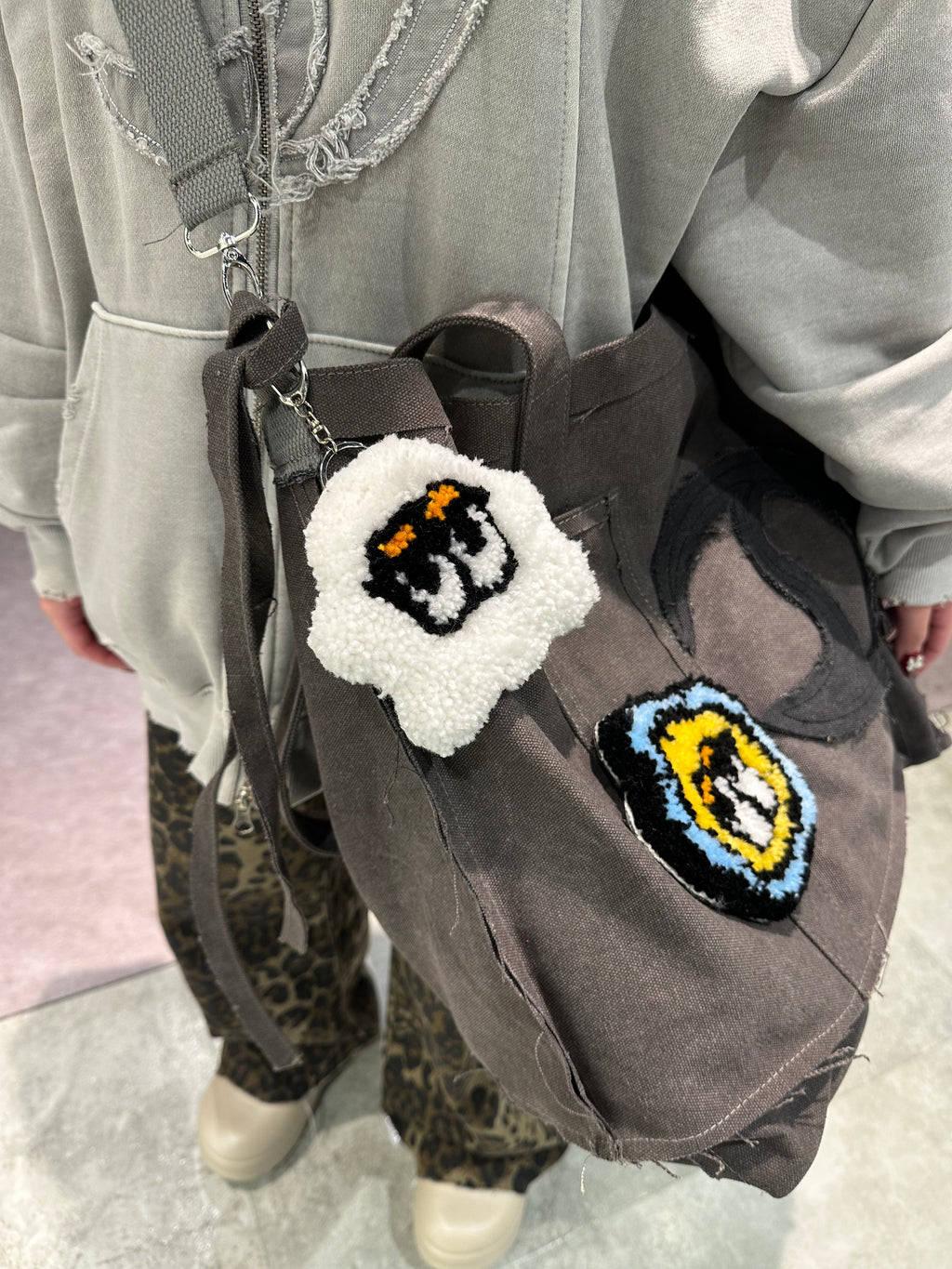 おばけ RUG KEYHOLDER