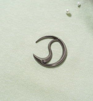 CRACK METAL PEARL TEE