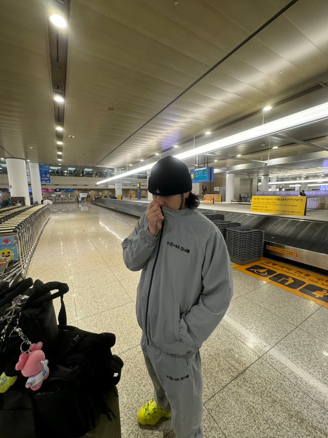 ROCK LOGO nylon jaket