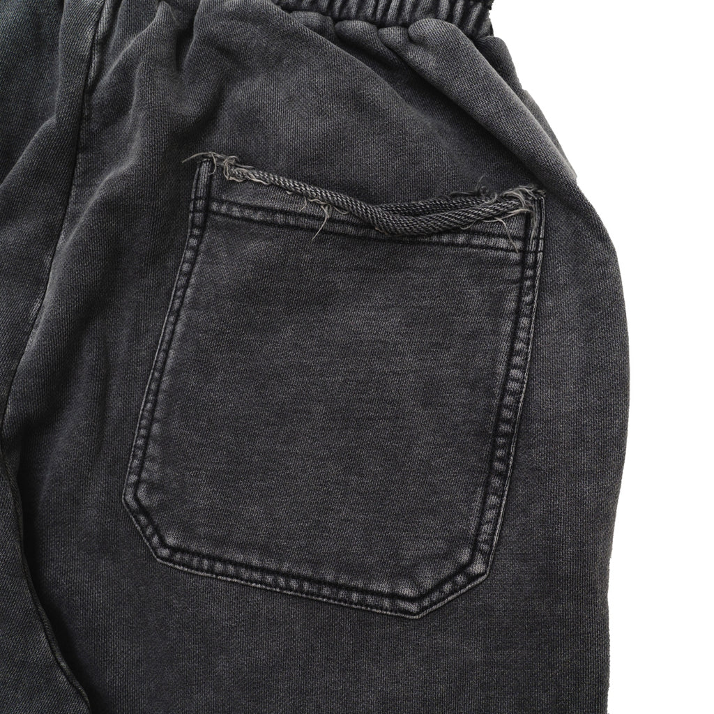 CRACK PAINTER SWEAT PANTS