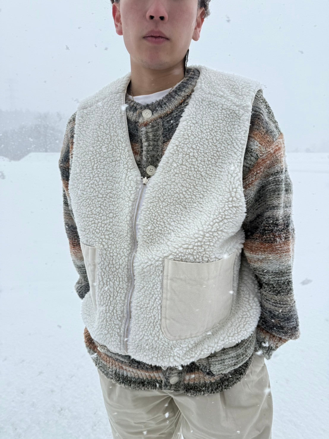 WHF reversible DUCK BOA VEST