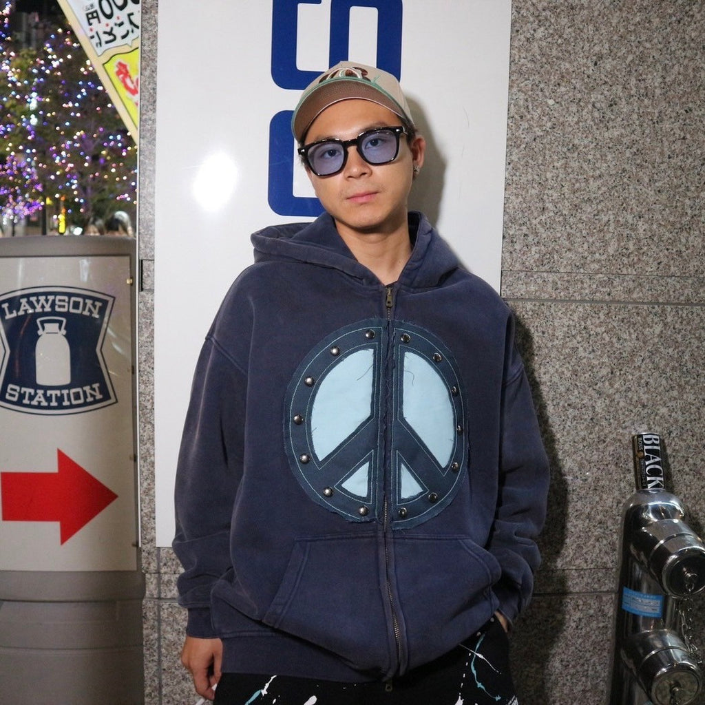 PEACE ZIP HOODIE