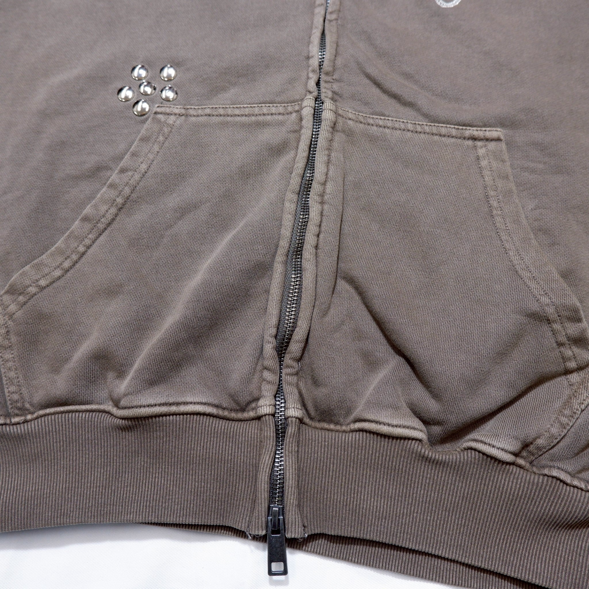 ROPE STUDS ZIP HOODIE