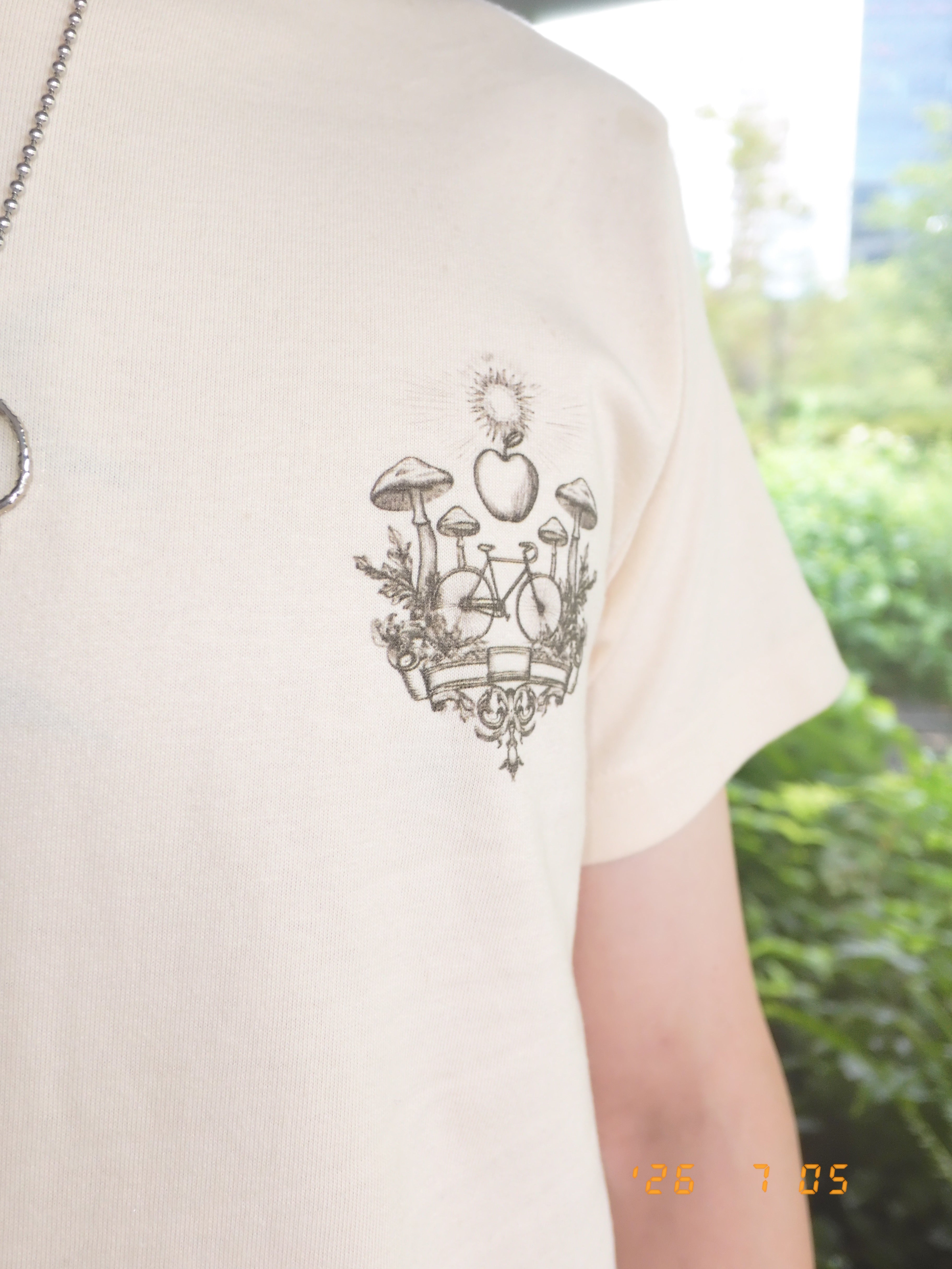 RIVER TEE