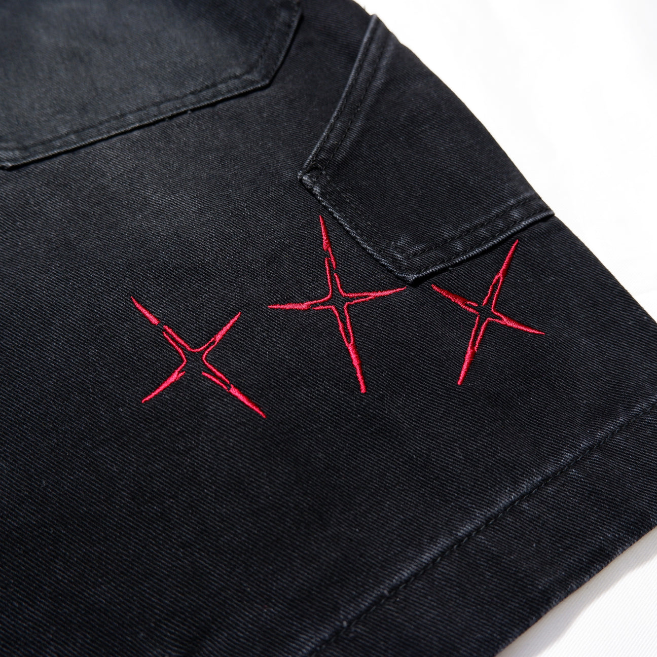 CROSS DRIP PAINTER PANTS