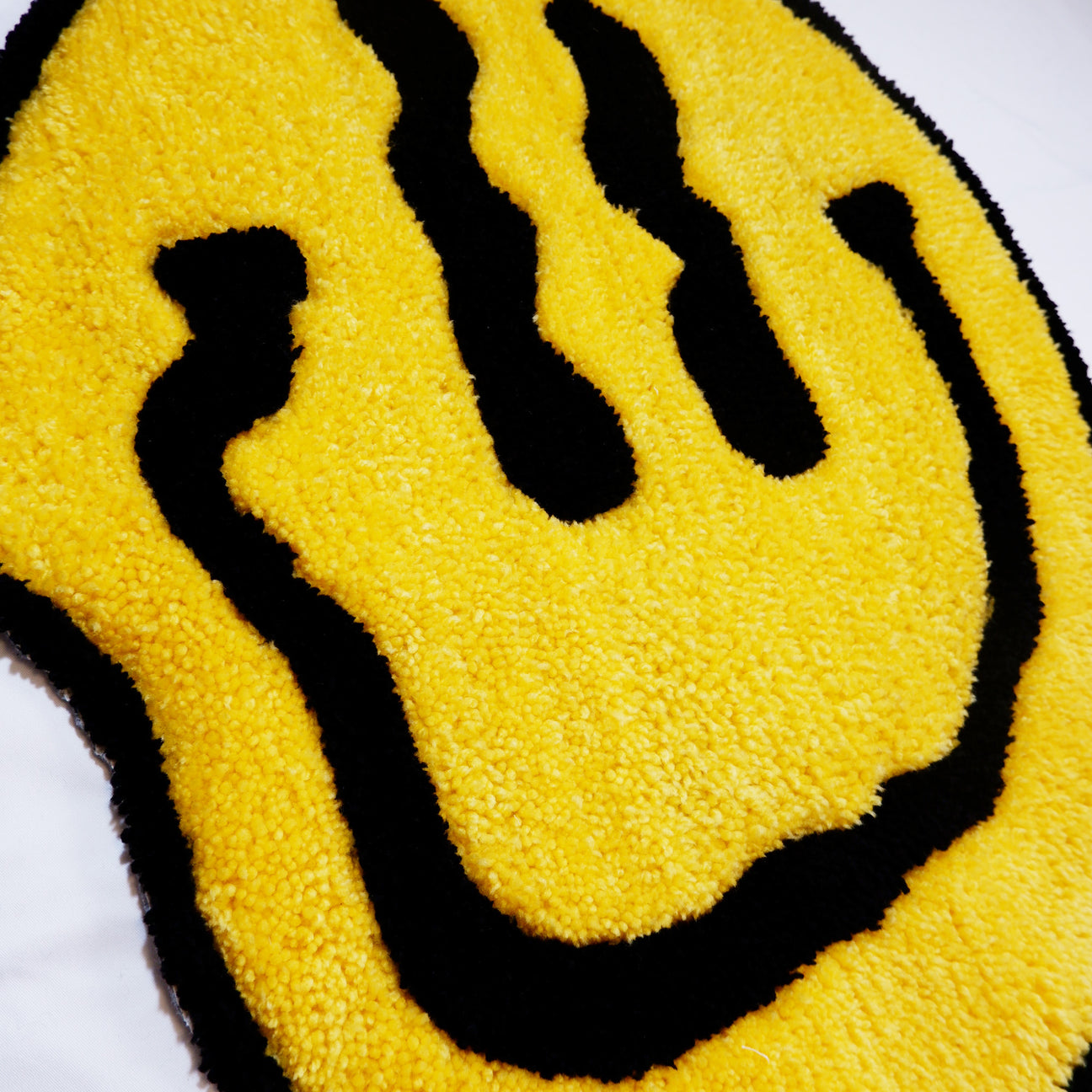 SMILE RUG